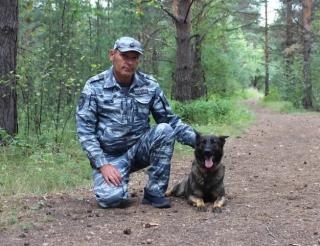 Овчарка из Красноярского края нашла в тайге пропавшую женщину